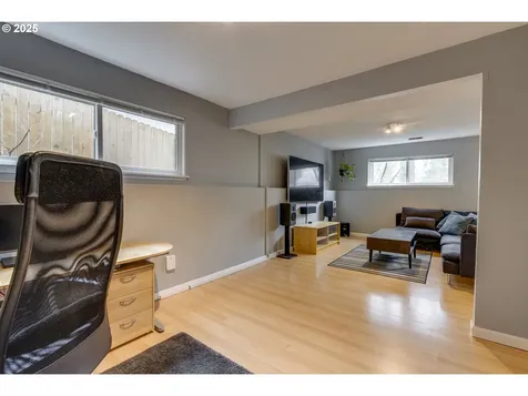 10935 SW Pathfinder Way Portland OR 97223