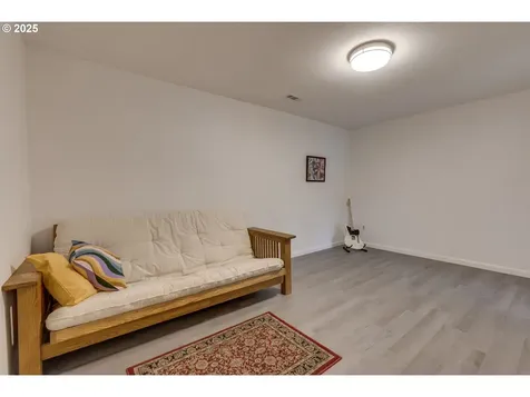 10935 SW Pathfinder Way Portland OR 97223