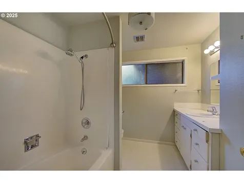 3136 Wildwood Drive Longview WA 98632