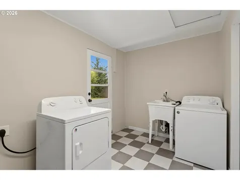 336 NE 128th Avenue Portland OR 97230