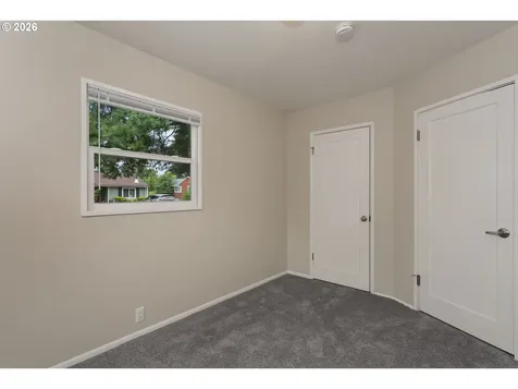 336 NE 128th Avenue Portland OR 97230