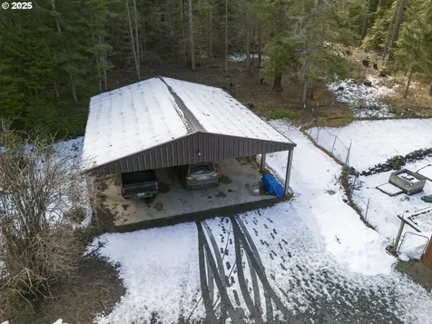136 Sleepy Hollow Road White Salmon WA 98672