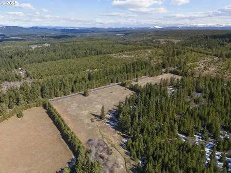 136 Sleepy Hollow Road White Salmon WA 98672