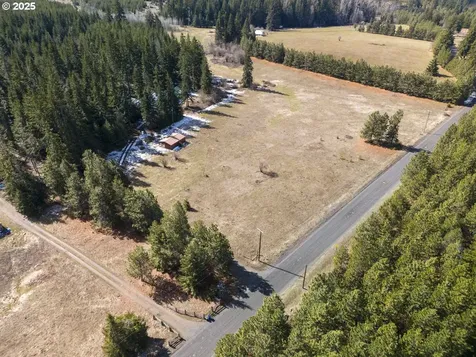 136 Sleepy Hollow Road White Salmon WA 98672