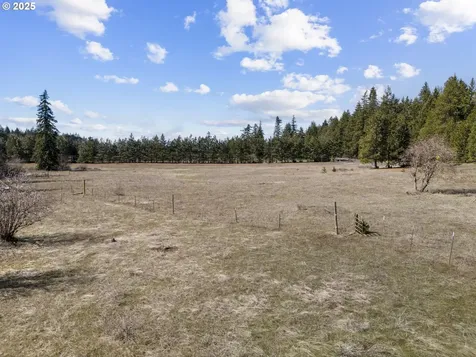 136 Sleepy Hollow Road White Salmon WA 98672