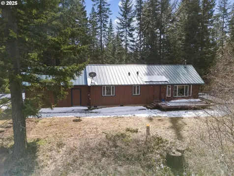 136 Sleepy Hollow Road White Salmon WA 98672