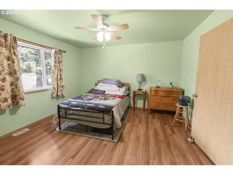 136 Sleepy Hollow Road White Salmon WA 98672