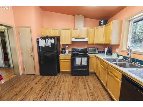 136 Sleepy Hollow Road White Salmon WA 98672
