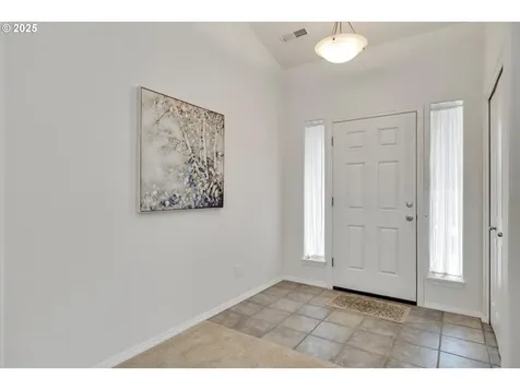 1237 Mount View Lane Molalla OR 97038