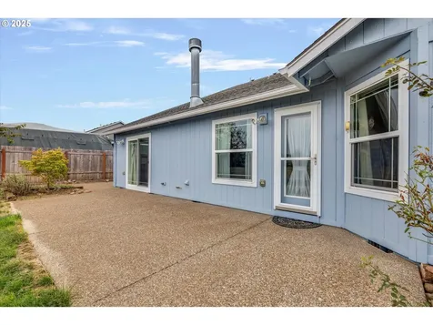 1237 Mount View Lane Molalla OR 97038