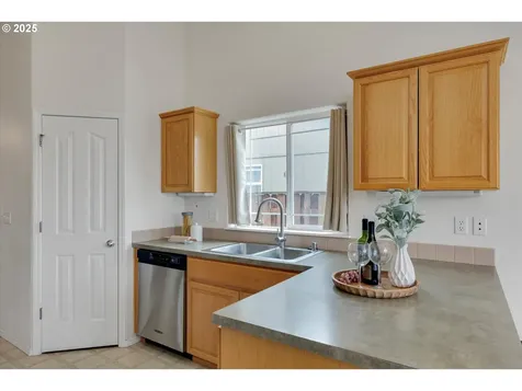 1237 Mount View Lane Molalla OR 97038