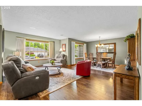180 NE 29th Drive Gresham OR 97030