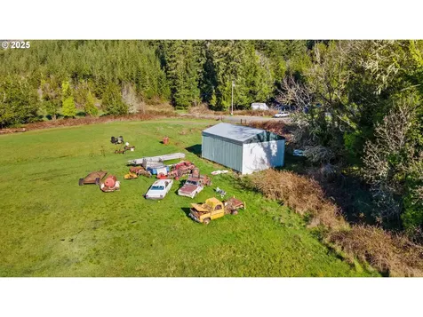 14159 Sitkum Lane Myrtle Point OR 97458