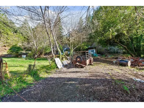 14159 Sitkum Lane Myrtle Point OR 97458