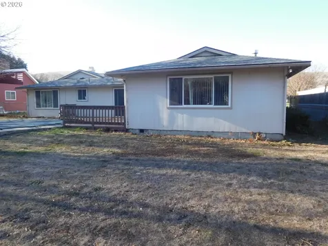 1536 SW 44th Street Pendleton OR 97801