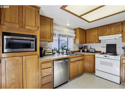 3786 SW 8th Street Gresham OR 97030