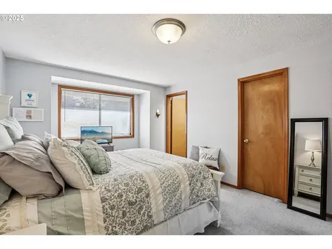 3786 SW 8th Street Gresham OR 97030