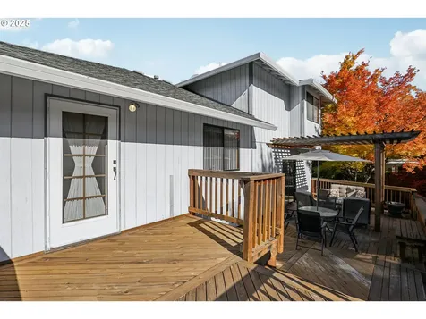 3786 SW 8th Street Gresham OR 97030