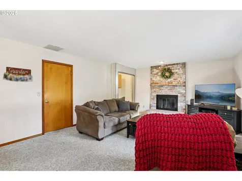 3786 SW 8th Street Gresham OR 97030