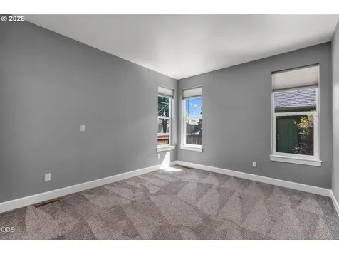 1130 SW Indian Avenue Redmond OR 97756