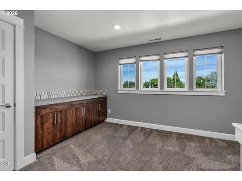 1130 SW Indian Avenue Redmond OR 97756