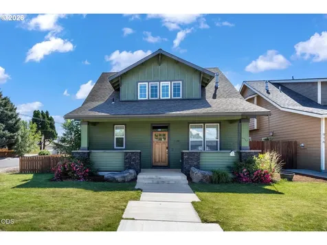 1130 SW Indian Avenue Redmond OR 97756