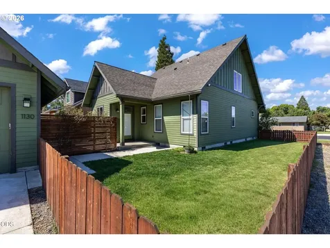 1130 SW Indian Avenue Redmond OR 97756