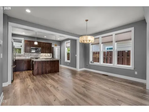 1130 SW Indian Avenue Redmond OR 97756