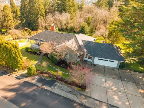 12500 SE Ridgecrest Road Happy Valley OR 97086