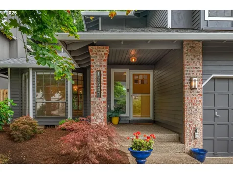 10683 SW River Drive Portland OR 97224