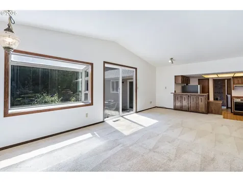 6996 SW 184th Avenue Beaverton OR 97007