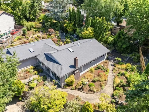 6996 SW 184th Avenue Beaverton OR 97007