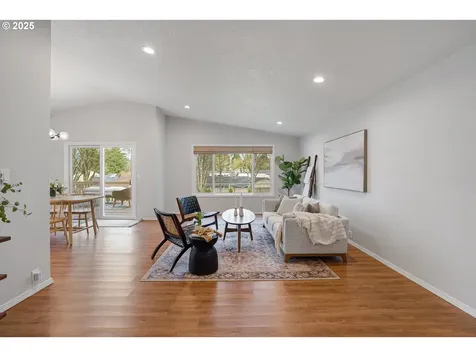 21864 SW Martinazzi Avenue Tualatin OR 97062