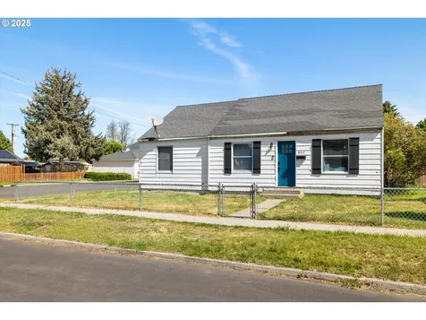 407 SE 2nd Street Prineville OR 97754