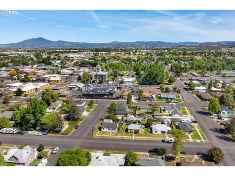 407 SE 2nd Street Prineville OR 97754