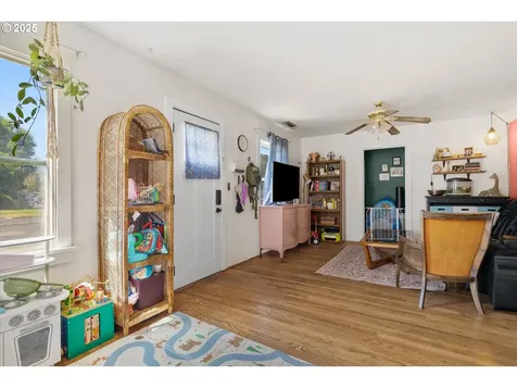 407 SE 2nd Street Prineville OR 97754