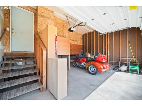 2229 NW 6th Place Camas WA 98607