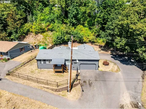 2229 NW 6th Place Camas WA 98607