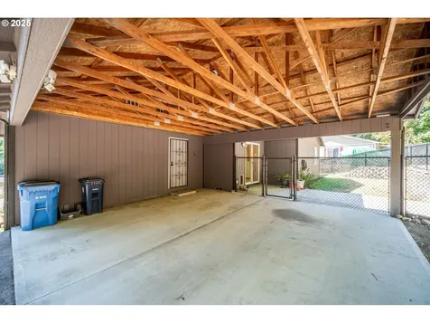 2229 NW 6th Place Camas WA 98607