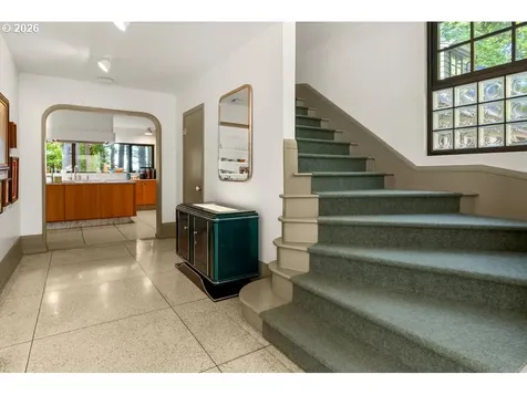 4855 SW Hewett Boulevard Portland OR 97221