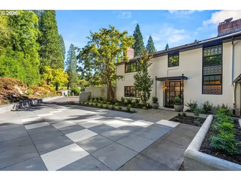 4855 SW Hewett Boulevard Portland OR 97221
