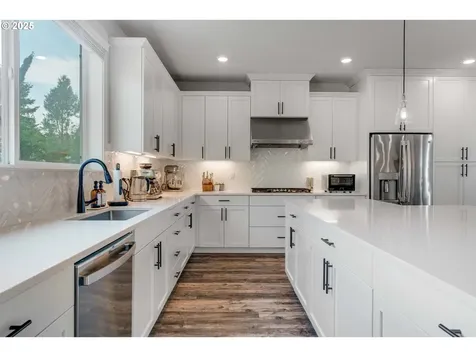11389 NW Knightsview Lane Portland OR 97229