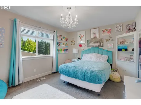 11389 NW Knightsview Lane Portland OR 97229
