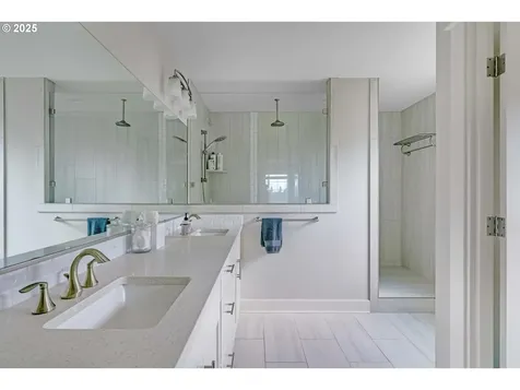 11389 NW Knightsview Lane Portland OR 97229