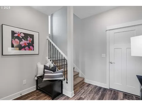 11389 NW Knightsview Lane Portland OR 97229
