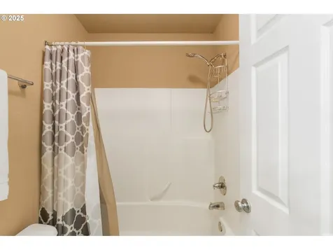 19756 SW Ashcroft Lane Beaverton OR 97003