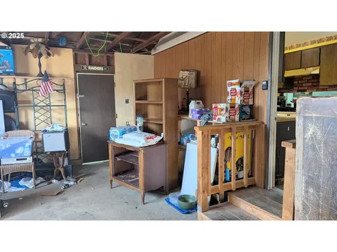 550 18th Street Myrtle Point OR 97458