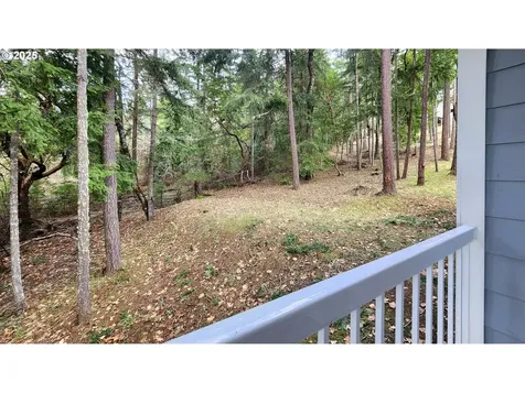 160 Spirit Lane Roseburg OR 97471