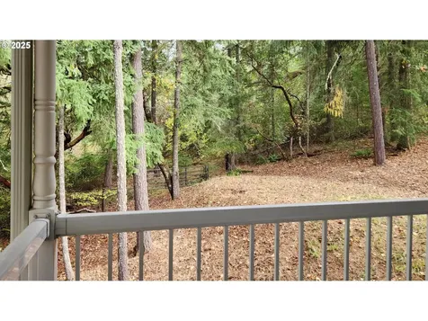 160 Spirit Lane Roseburg OR 97471