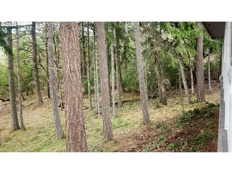 160 Spirit Lane Roseburg OR 97471